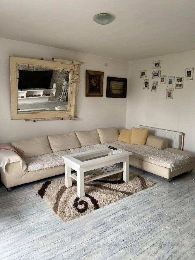 Mala Oaza Apartment Čačak Екстериор снимка